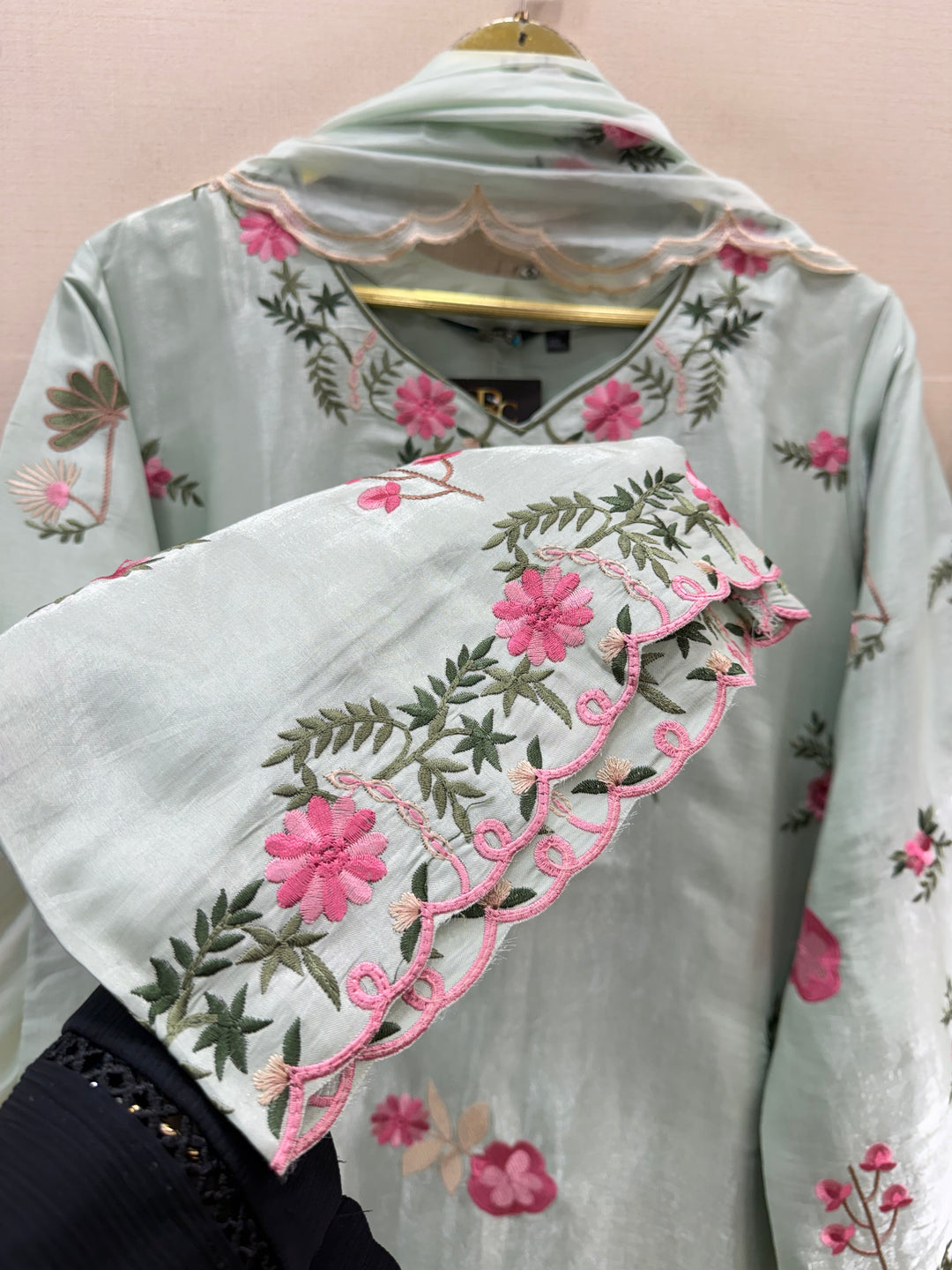 Pakistani Embroidered suits