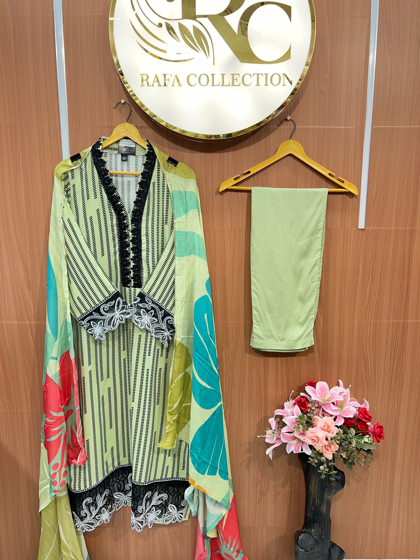 Pure Lawn suits  2529