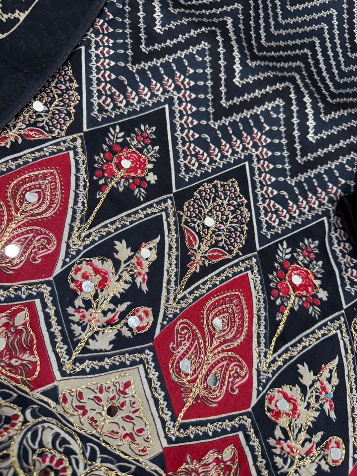 Printed unstitched suits 087