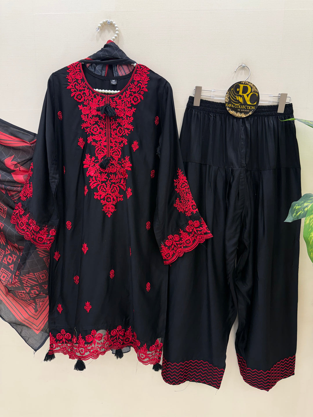 Pakistani Embroidered farshi suits