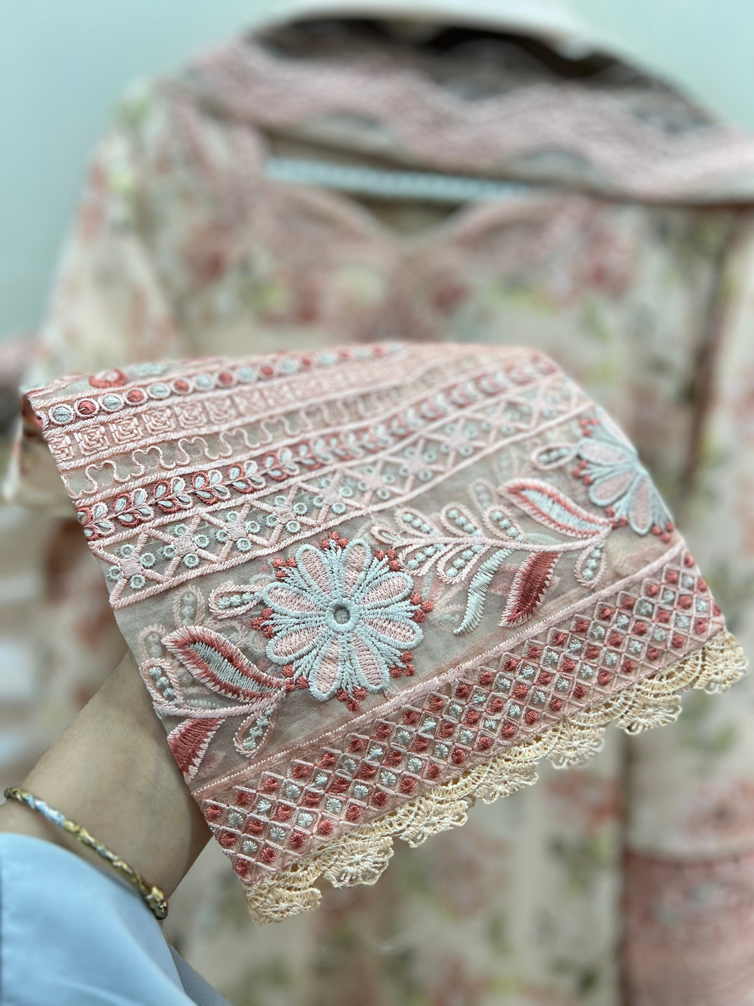 Pakistani embroidery Suits