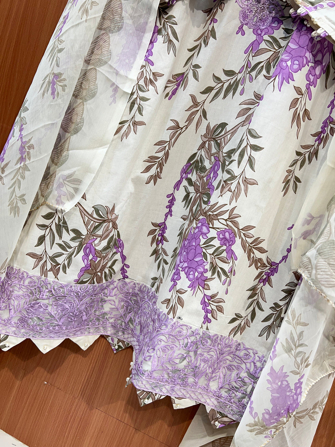 Pakistani embroided suits 2611