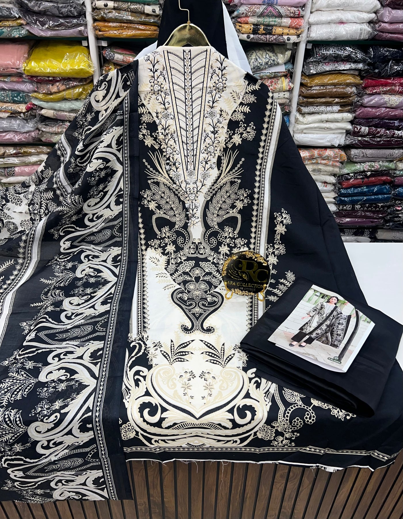 Cotton unstitched suits 2820