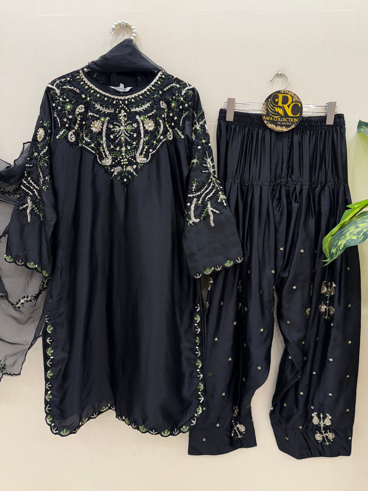 Pakistani Farshi salwar suits