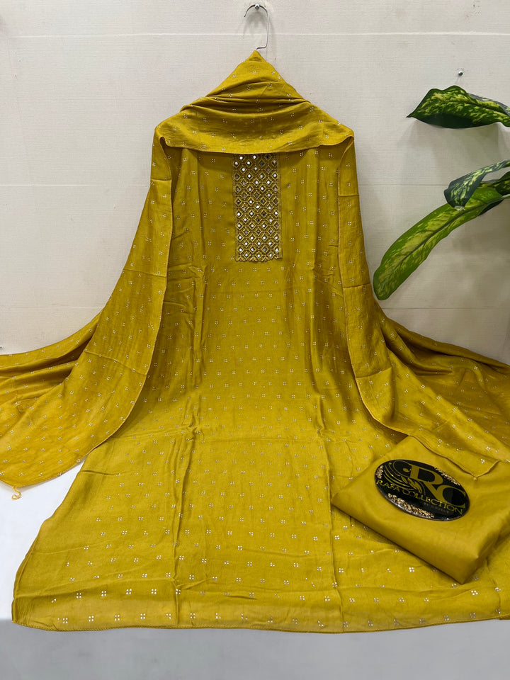 Unstitch stone work suits