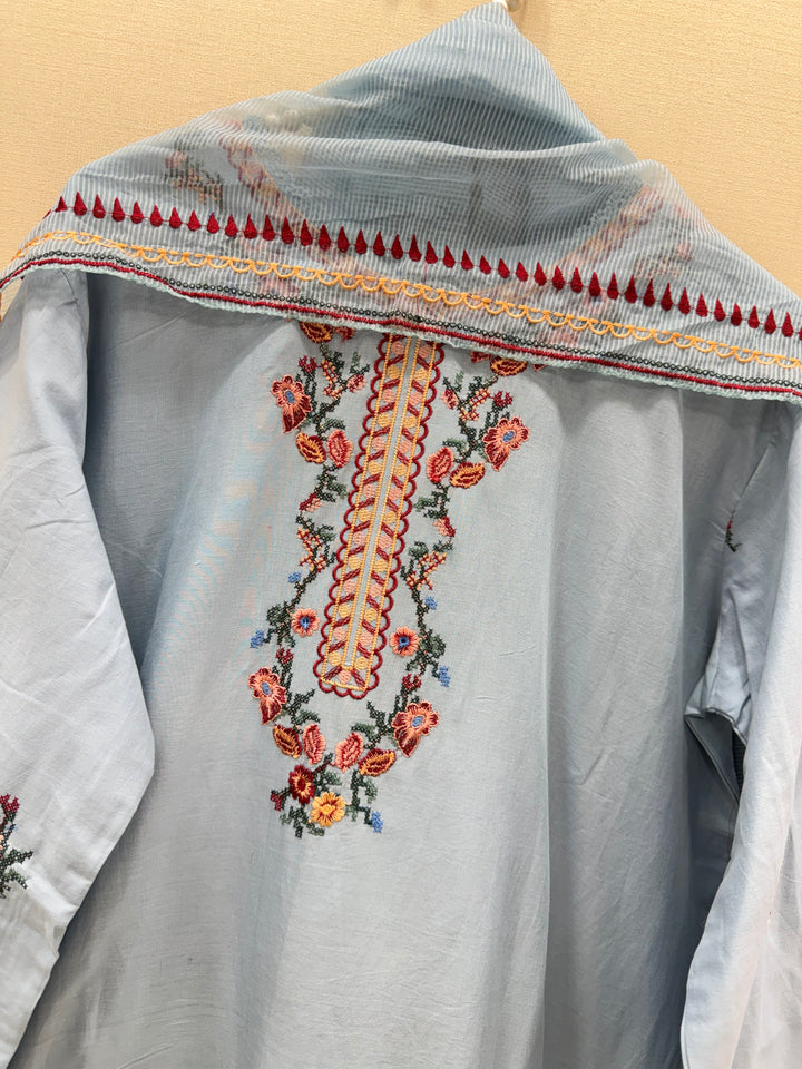 Pakistani Embroidered suits