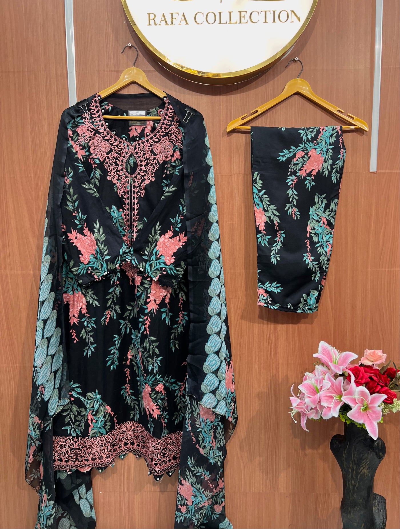 Pakistani patchwork suits2611