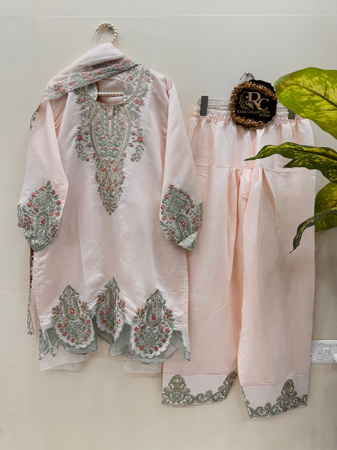 Pakistani Farshi Salwar 40011