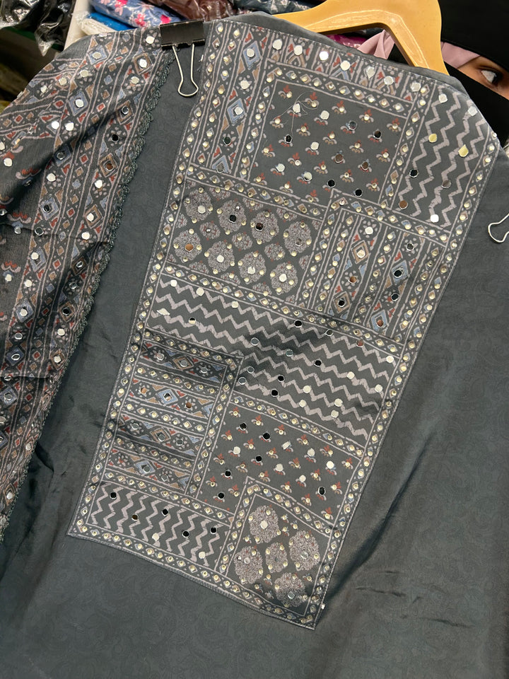 Mirrorwork unstitched suits