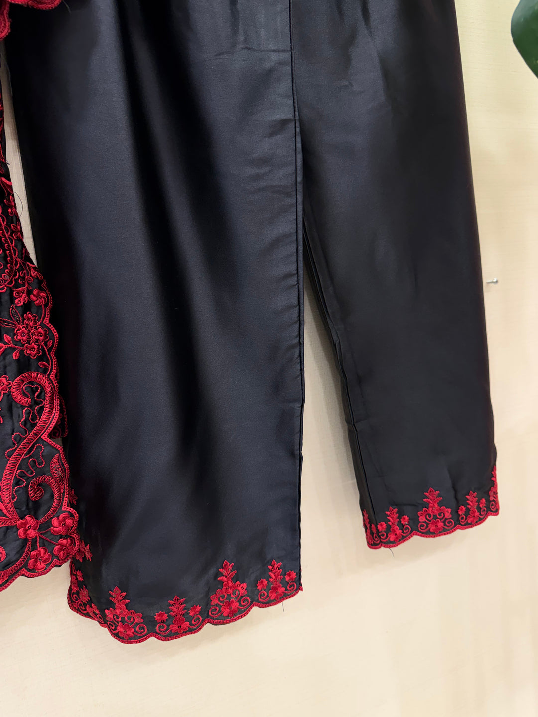 Pakistani Formals suits 2995