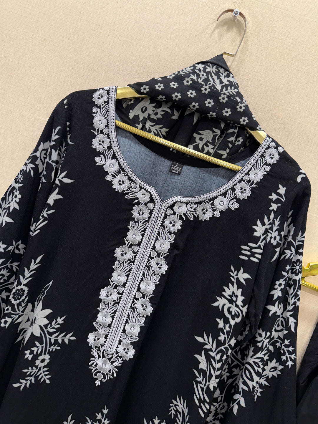 Cotton embroided suits