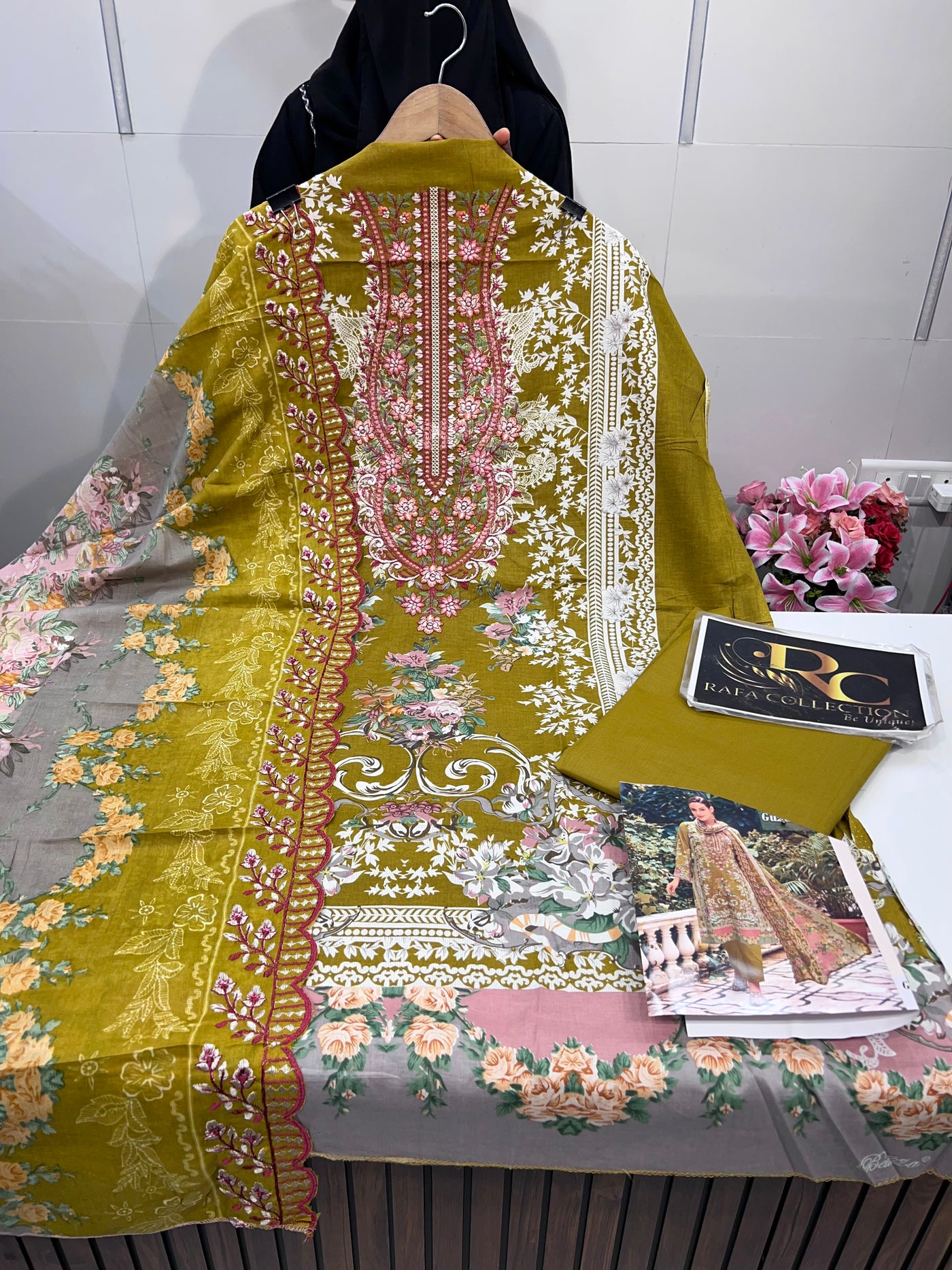 Cotton Embroidered Suit 5024