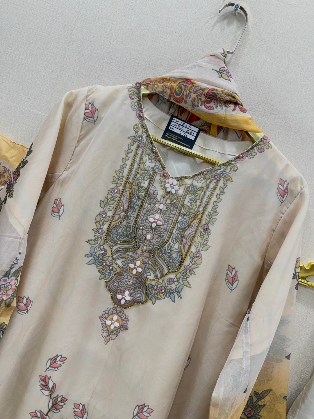 Pakistani Formals suits