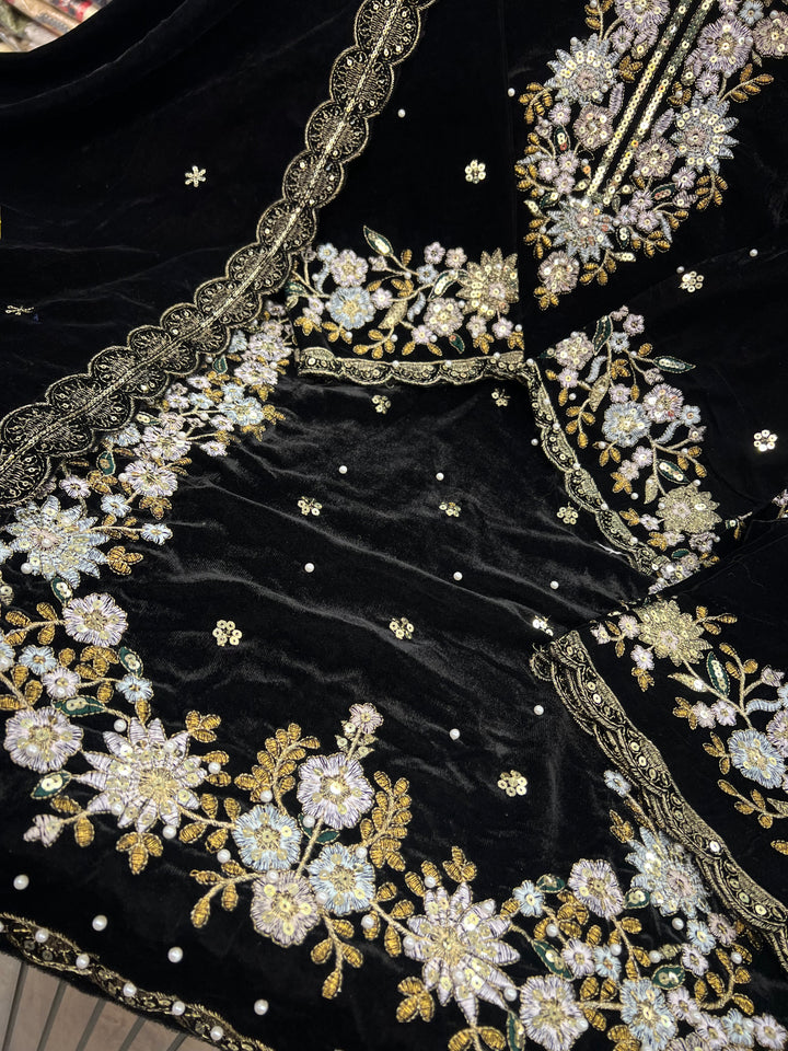 Royal Velvet Grace Suit Set 3157