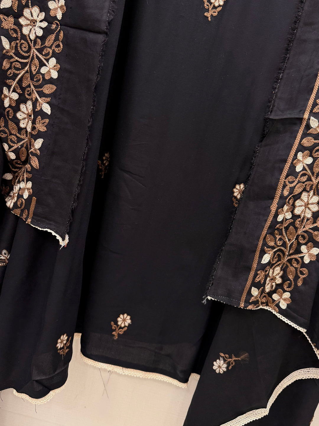 Kashmiri Unstitched Suits