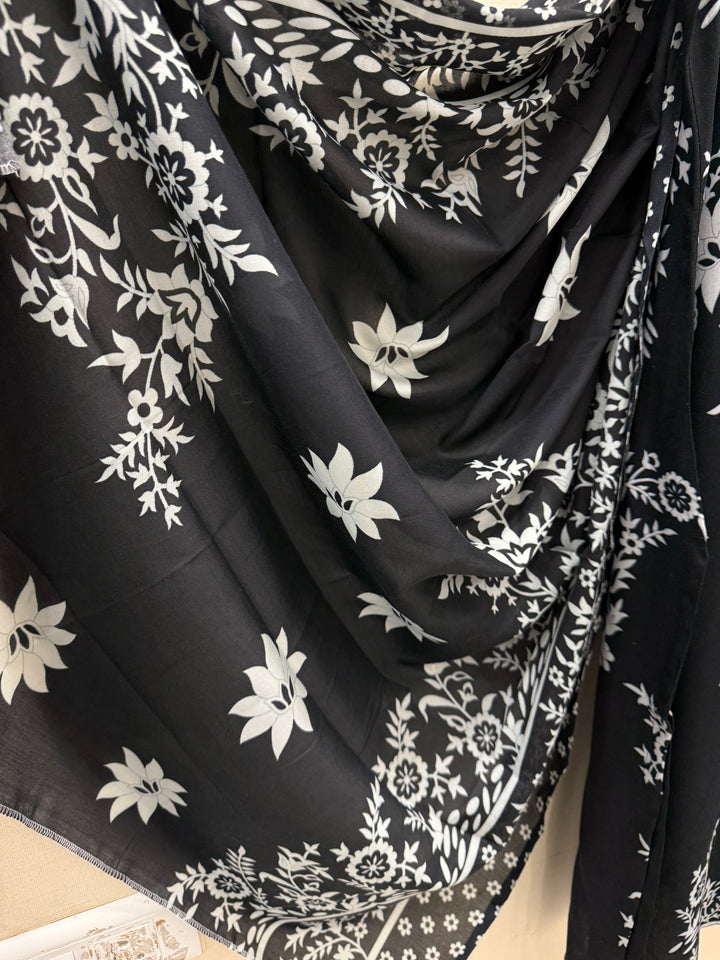 Cotton embroided suits