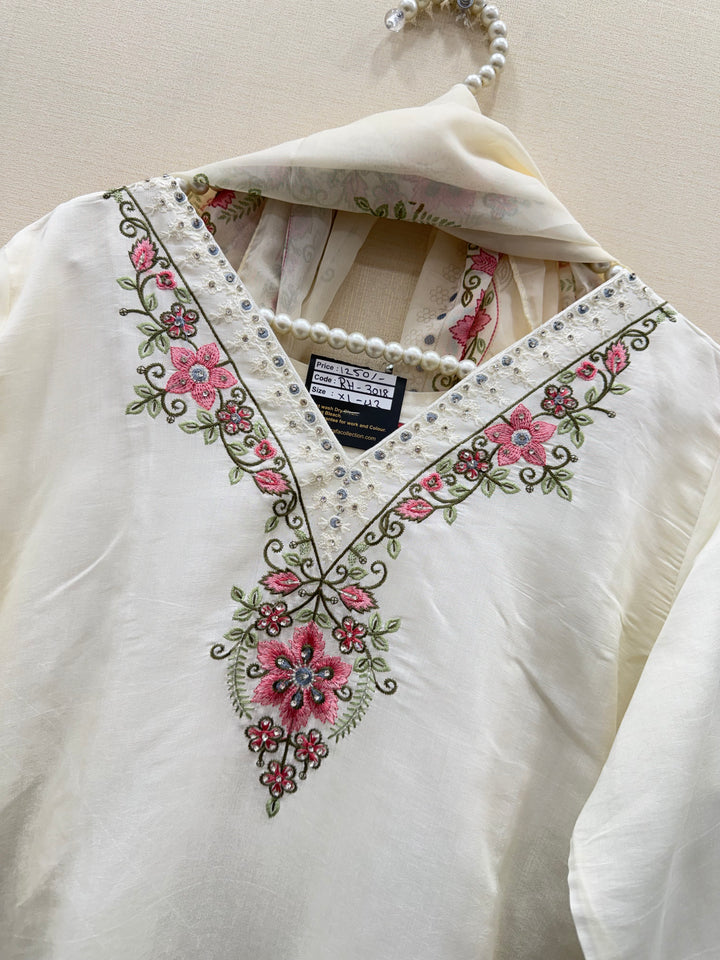 Cotton embroidered suits 3018