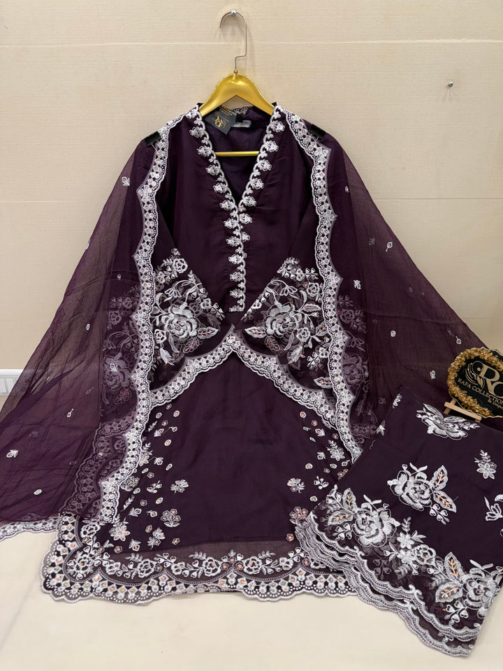 Pakistani Embroided luxe edit 29071