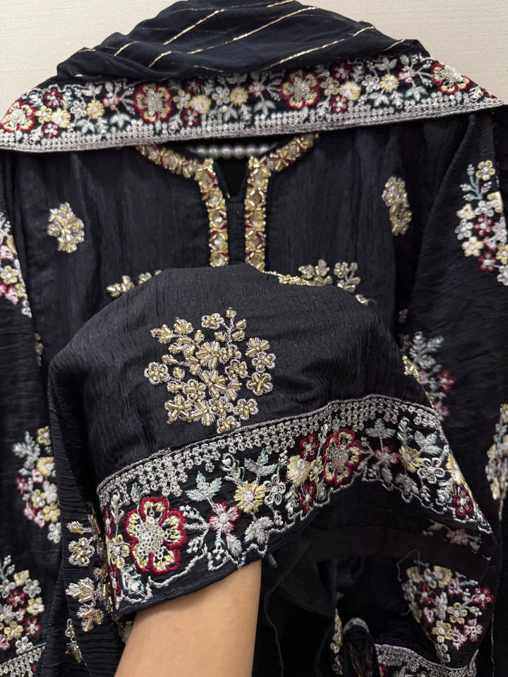 Handwork Pakistani suits