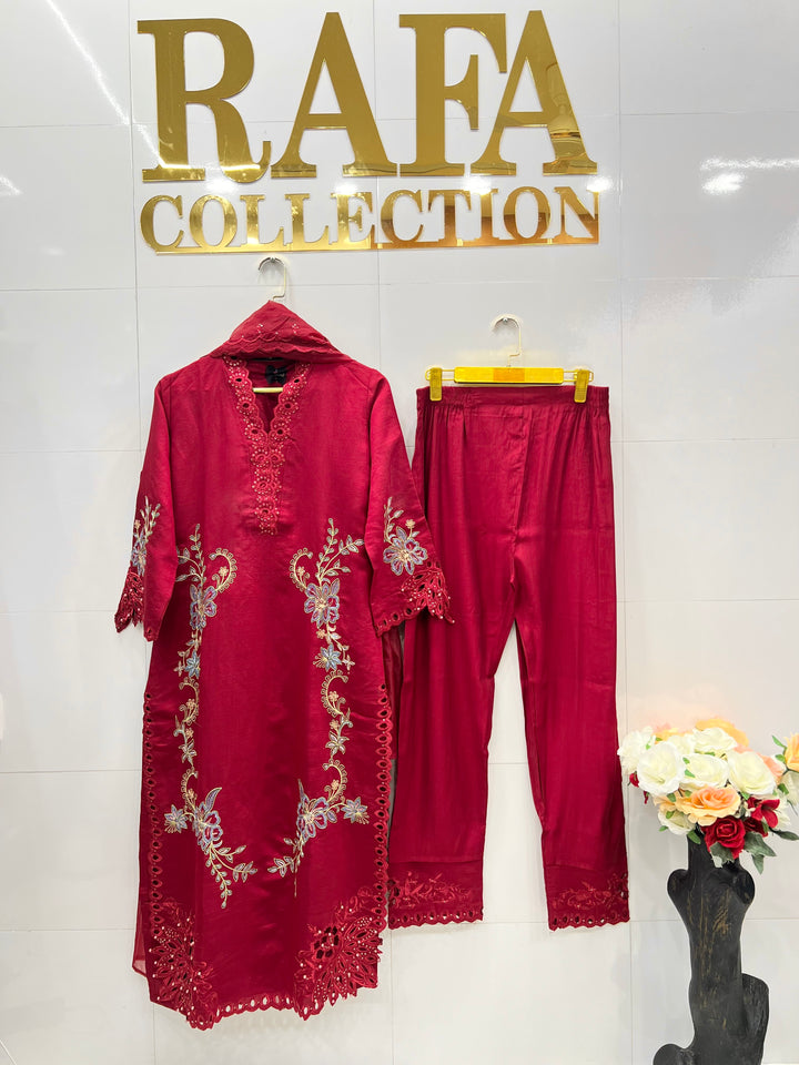 Pakistani formals suits 2828