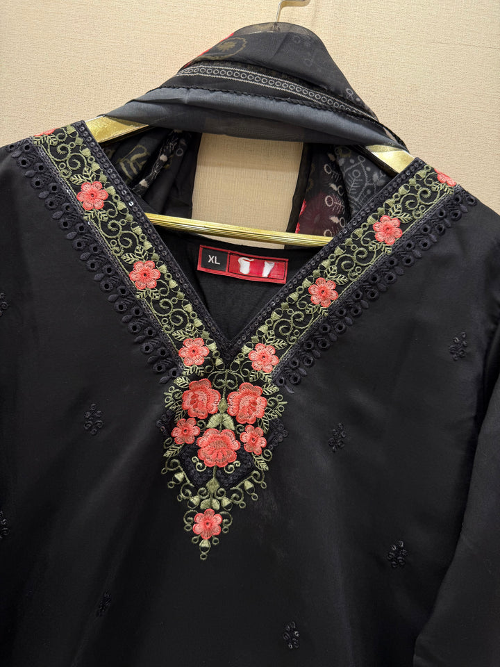 Cotton embroidered suits