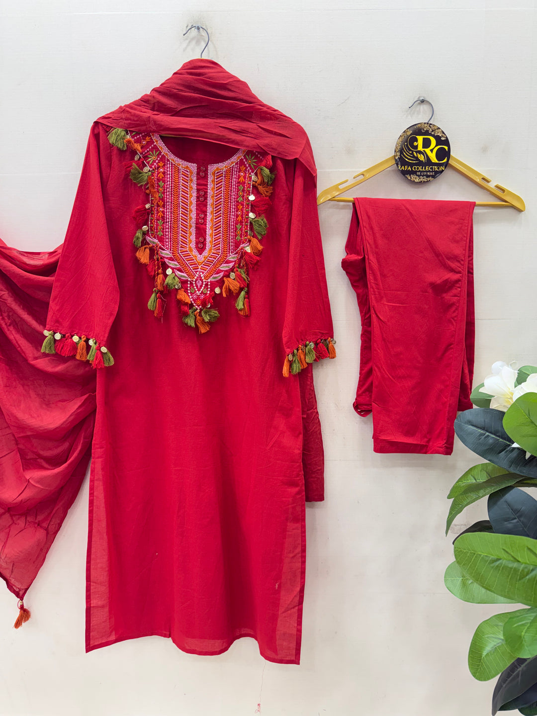Embroidered cotton Suit