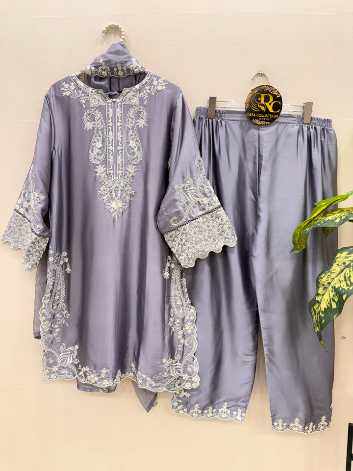 Pakistani Formals suits 2995