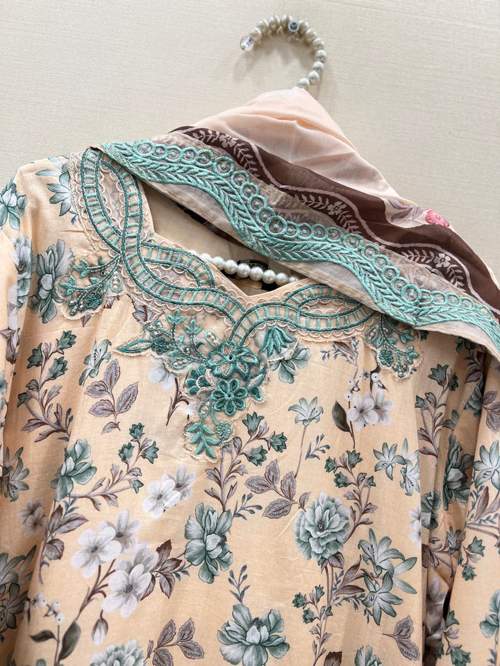 Pakistani embroidery Suits