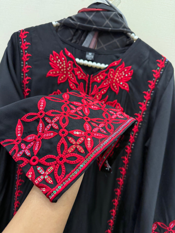 Pakistani Embroidered suits