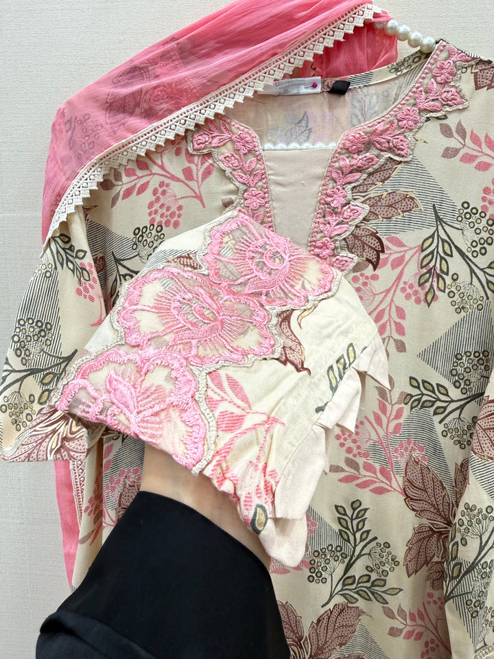 Pakistani cutwork suits 2999