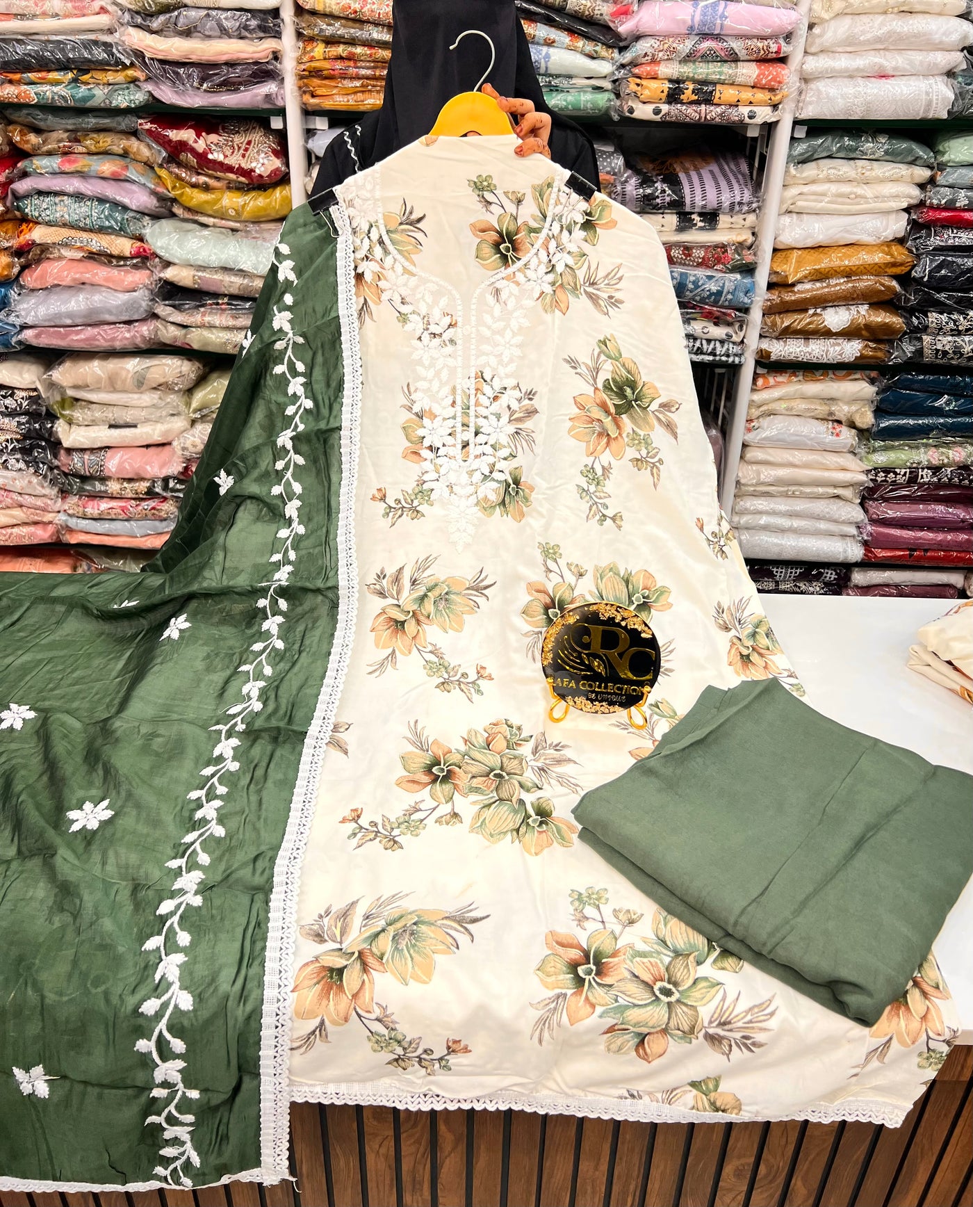 Lucknawi Unstitched suit 2760