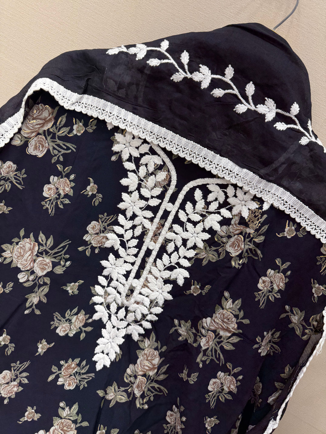 Lucknawi Unstitched suit