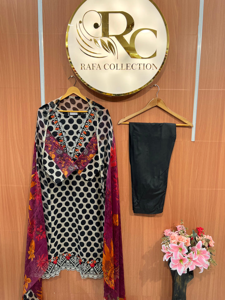 Pakistani patch work suits 2628