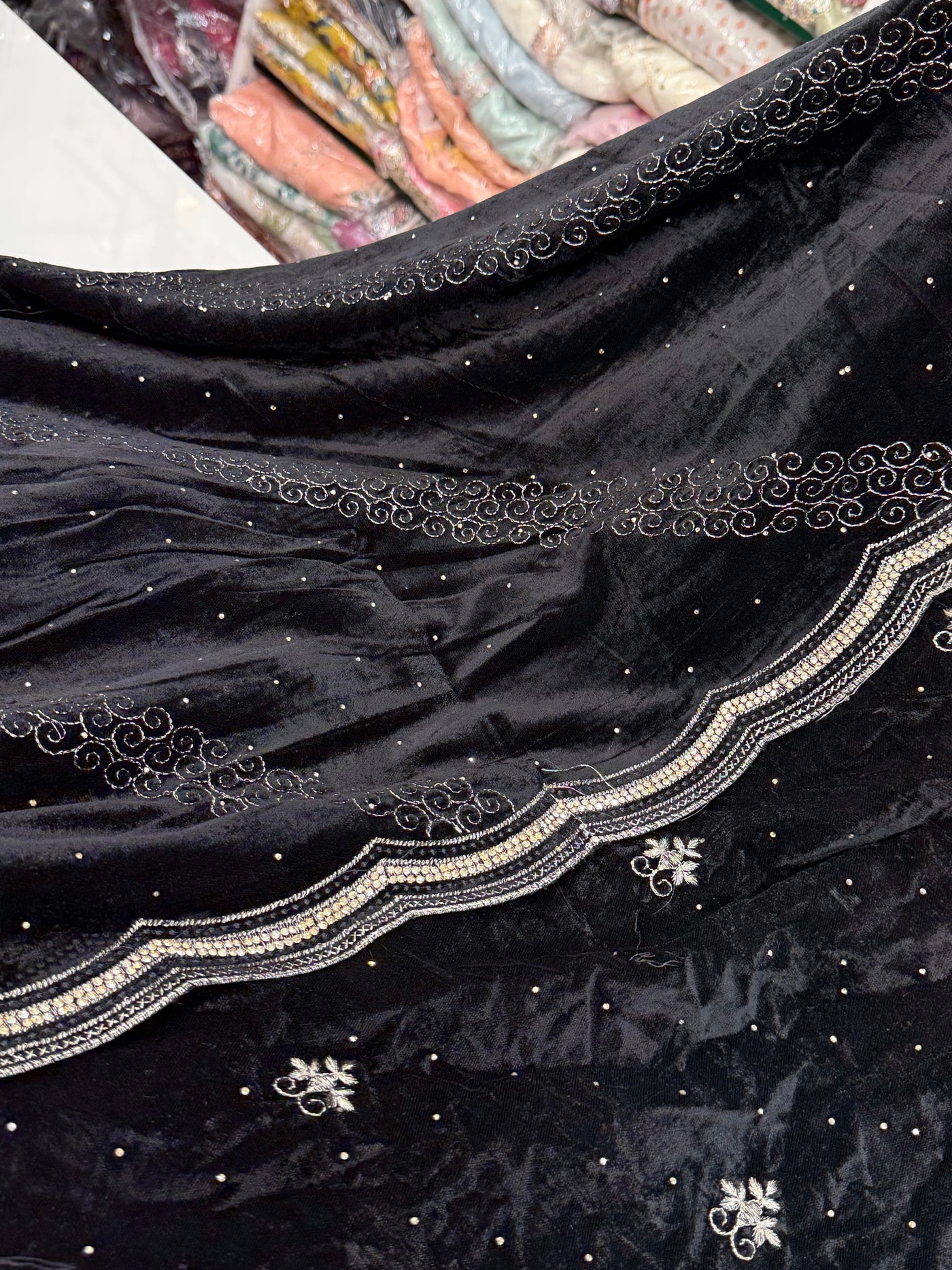 Velvet Embroidered Suit 16533