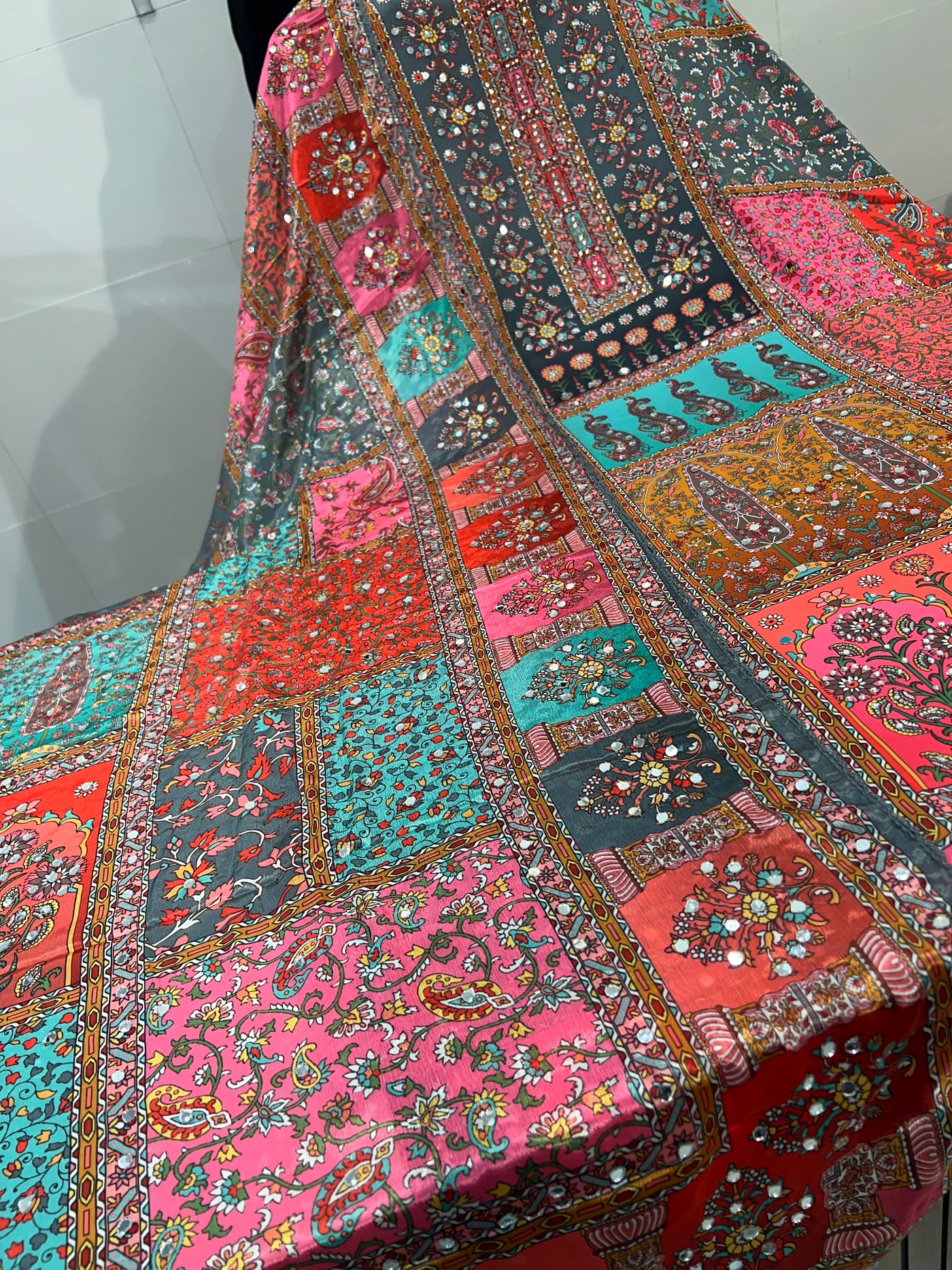 Multi colour mirror Suit 1247