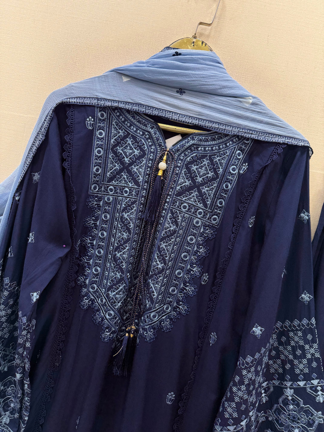 Hania amir’s inspired suits