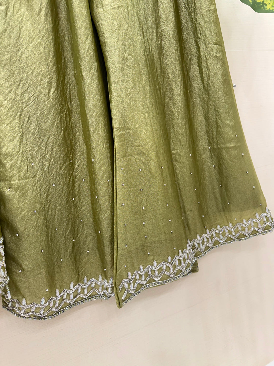 Pakitani handwork suits