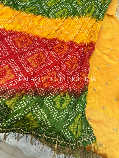 Embroided suit 804
