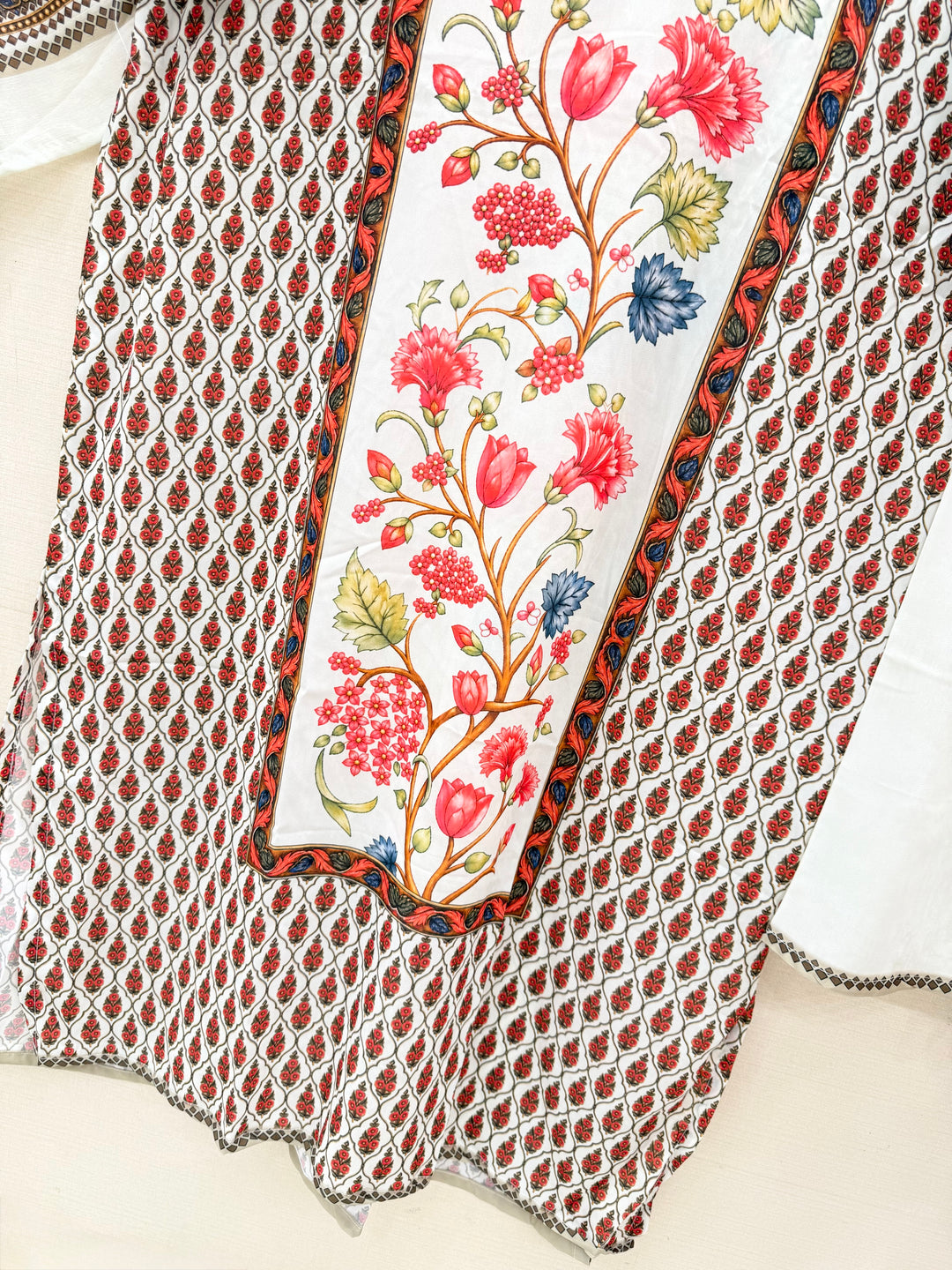 Printed pakistani kaftans