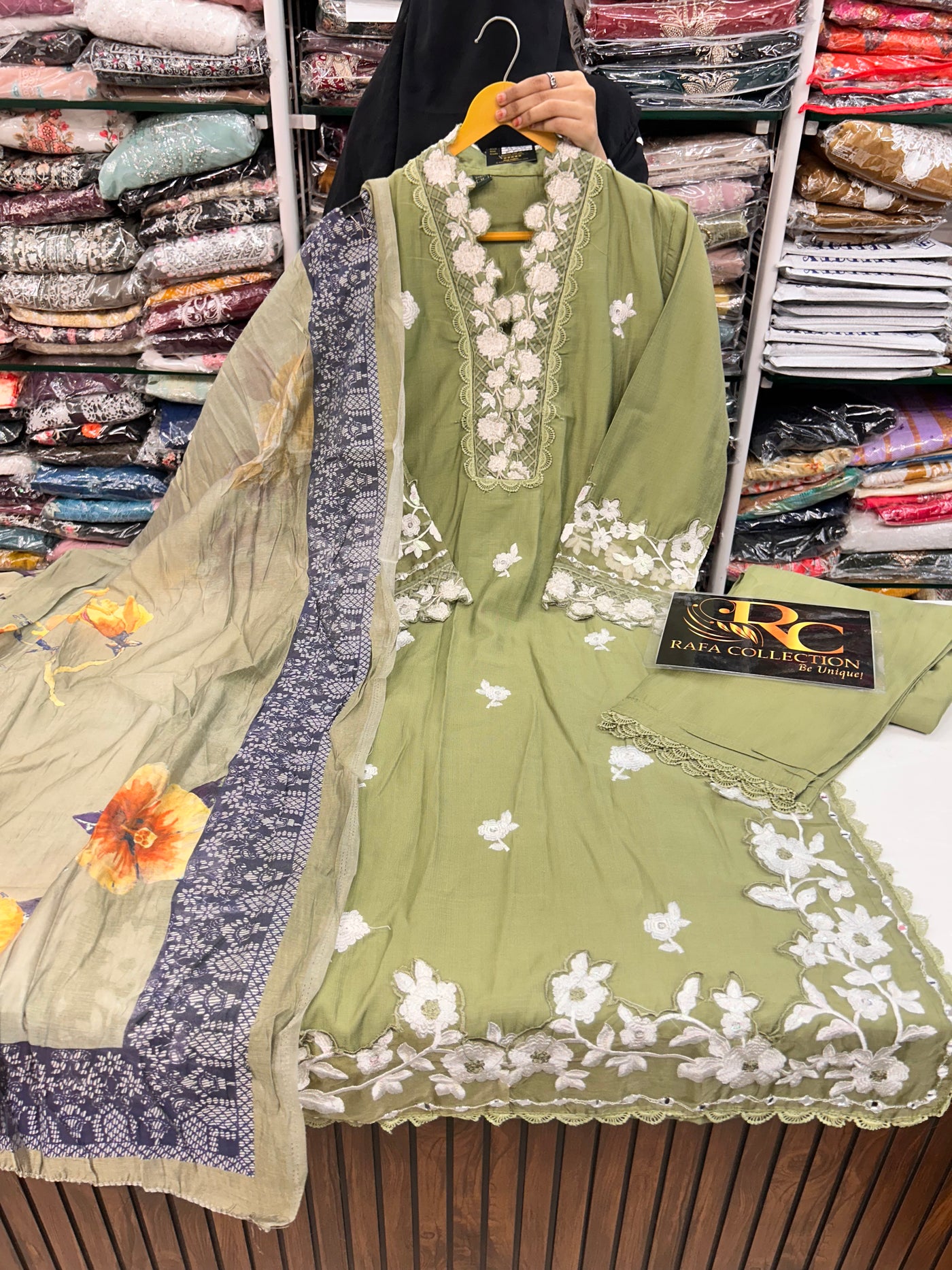 Embroidered Formals Suit 6005