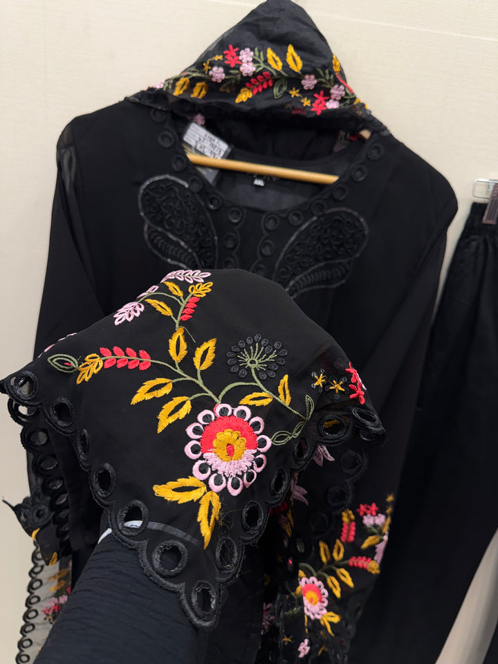 Pakistani Suits 13513