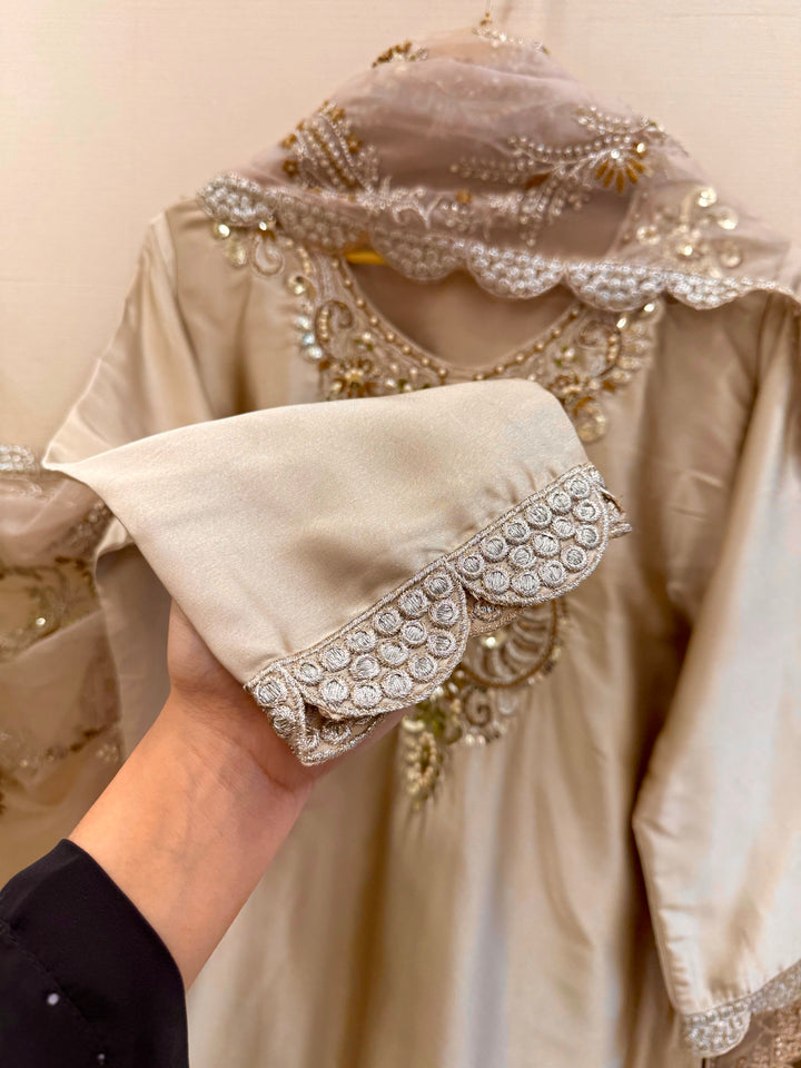 Pakistani Farshi Salwar suits