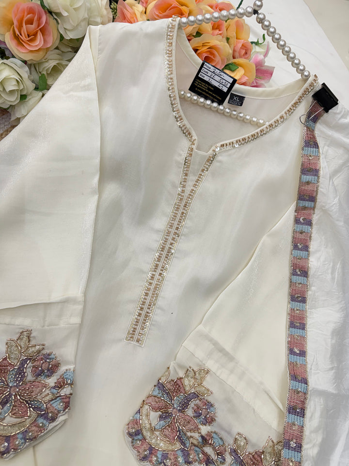 Pakistani Farshi suits
