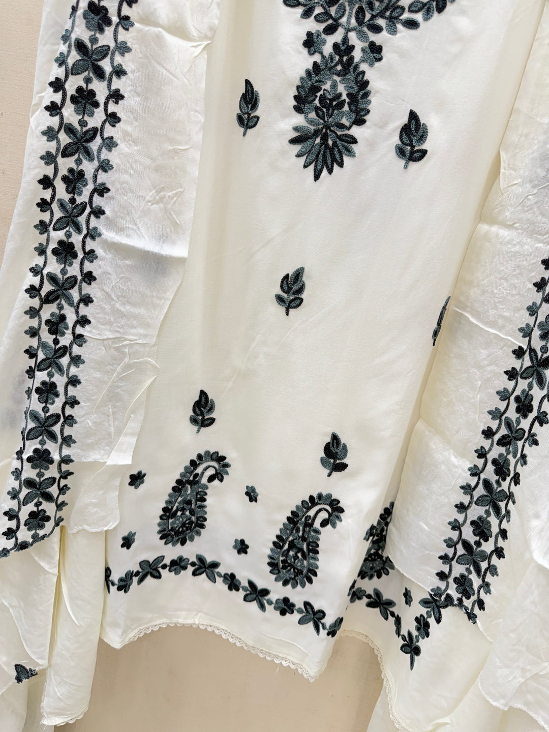 Kashmiri Unstitched Suits