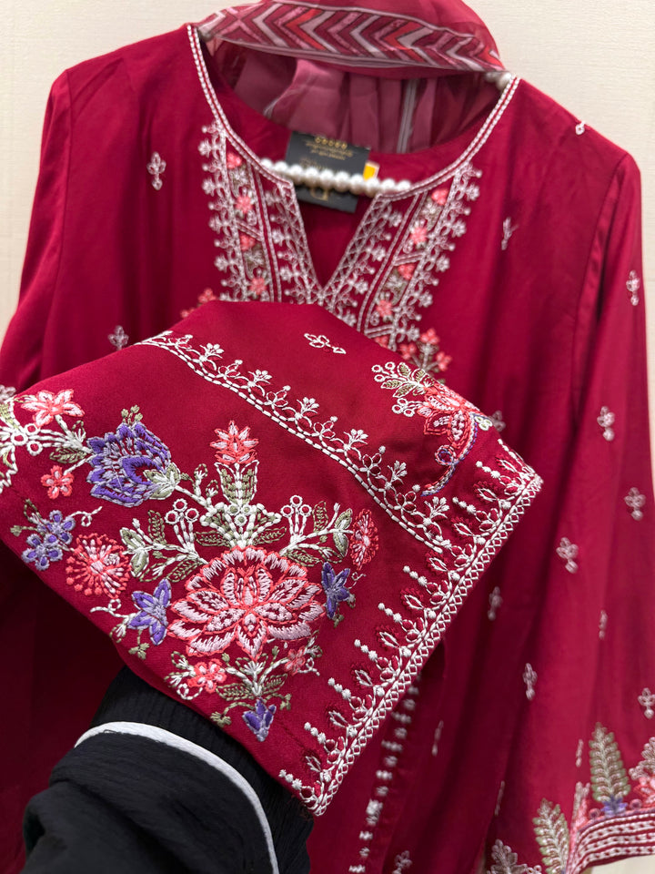 Embroidered palazzo Suits