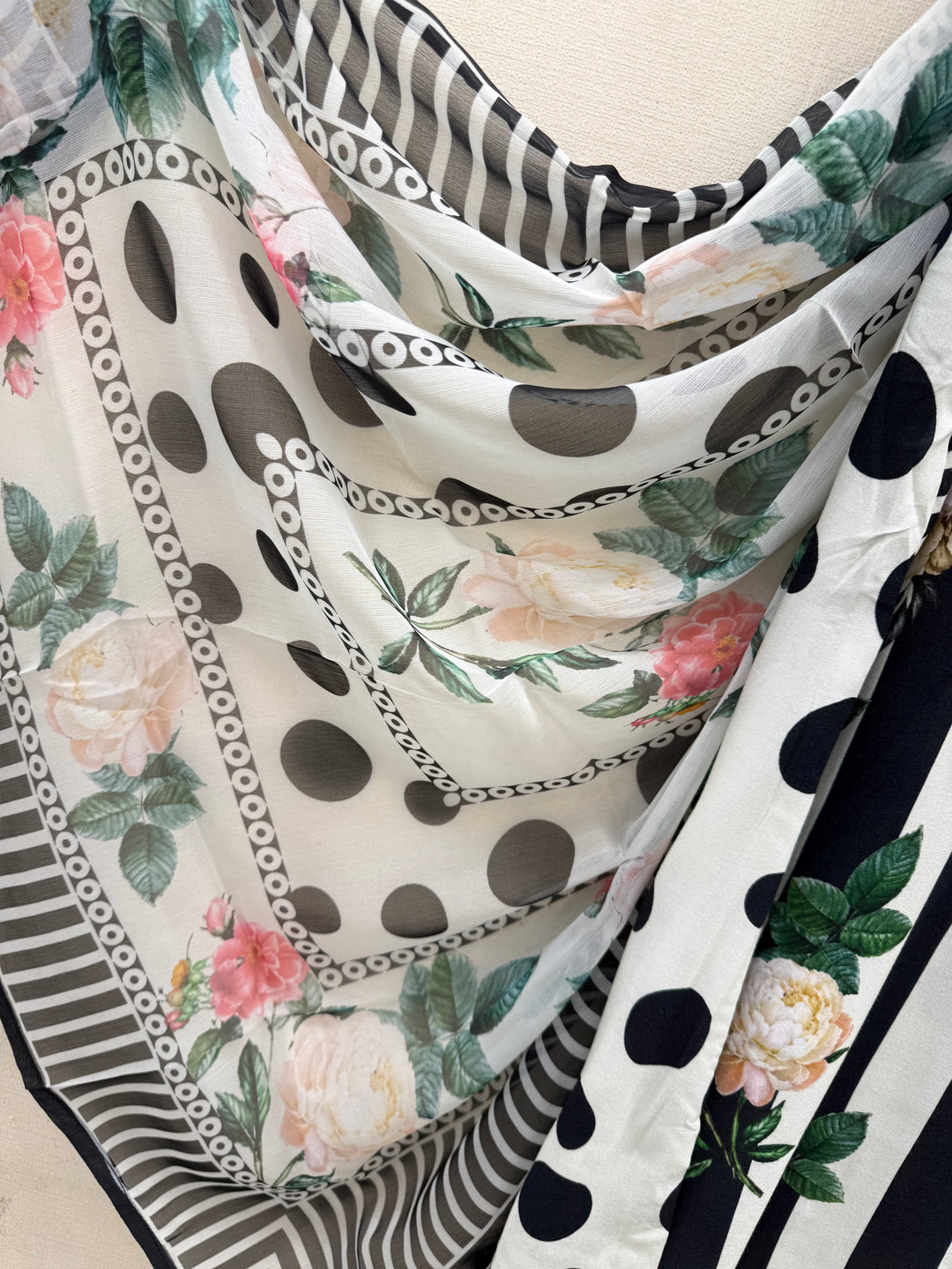 polka dot Pakistani Farshi suits