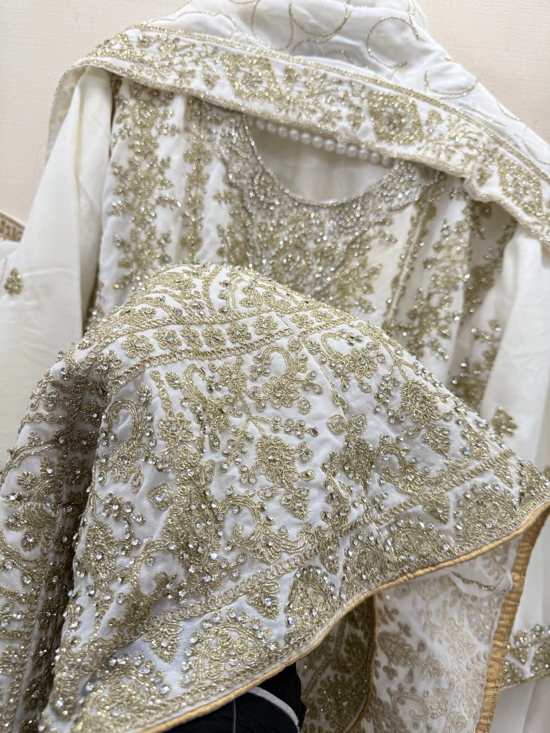 Pakistani Heavy farshi sharara suits