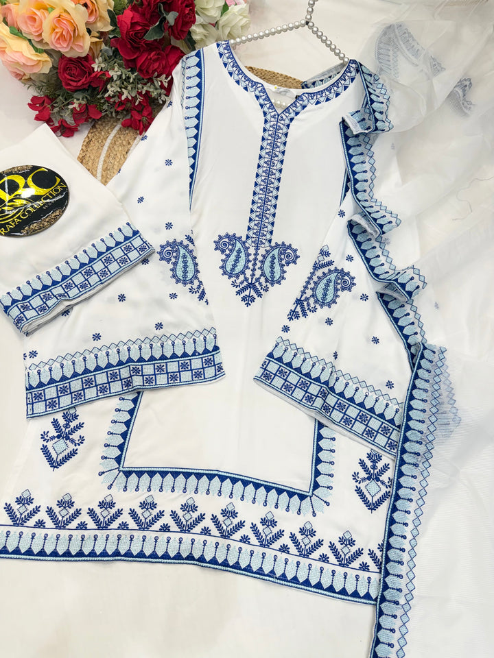 Pakistani embroided suits 3118