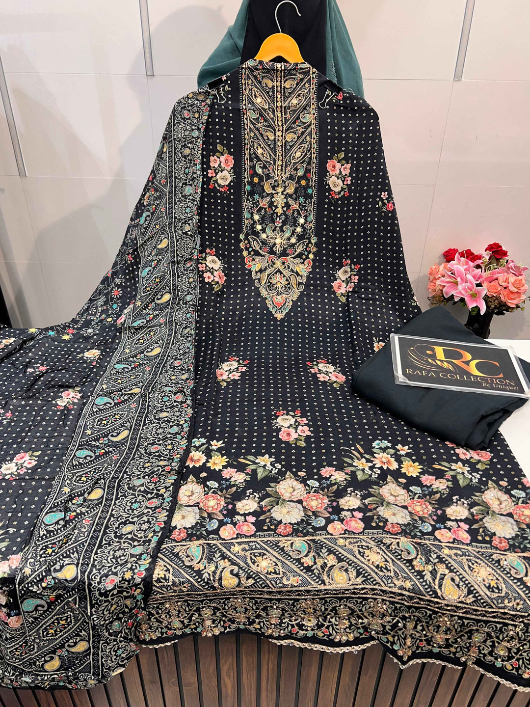 Pure Muslin Suit 1776