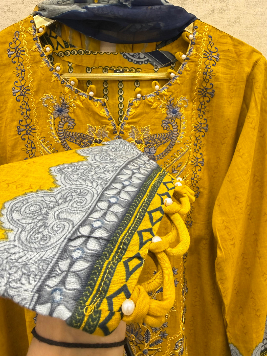Cotton embroidered suits